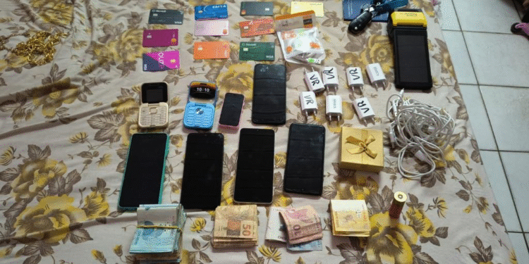 Operação Véu Caído mira gerentes de facção criminosa em MT