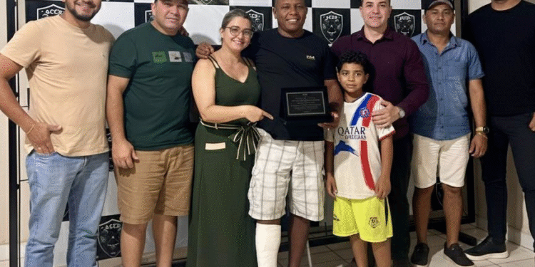 PM é homenageado por ato de bravura em Cáceres