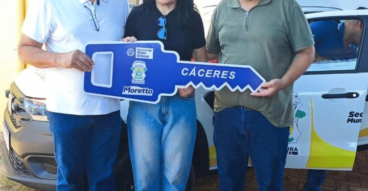 Mutirão de saúde e entrega de ambulância em Caramujo