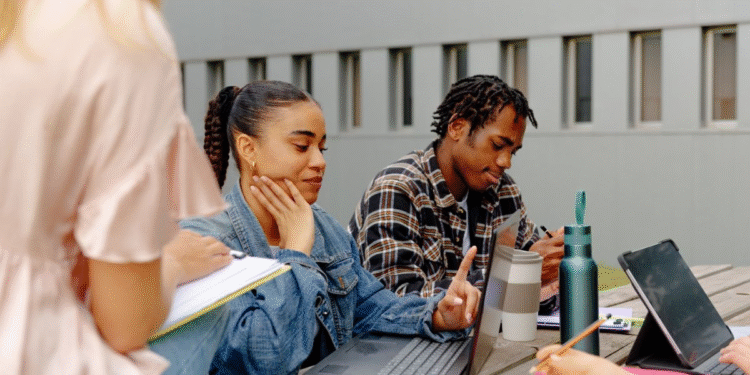 Unemat abre vagas para pós-graduação