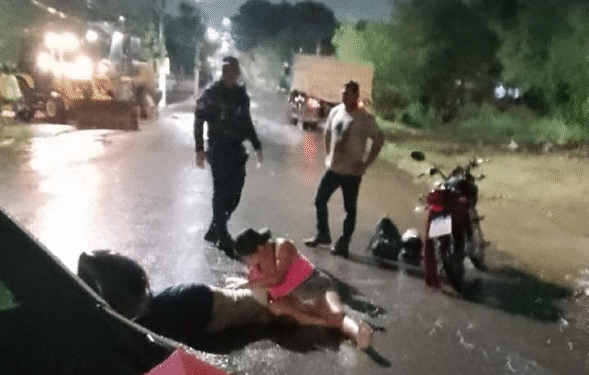 Motociclista bêbado atropela mulher em MT