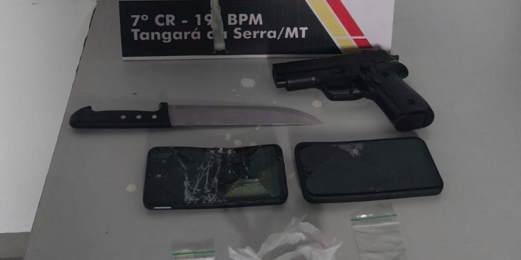 PM impede roubo e prende dois suspeitos em MT