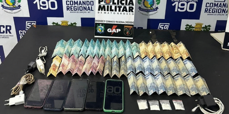 Dois homens são presos em MT