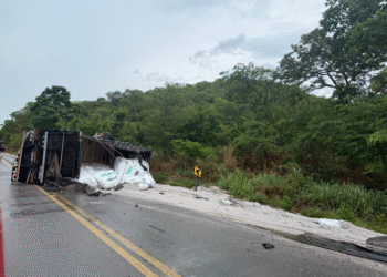 Chuvas causam dois acidentes seguidos