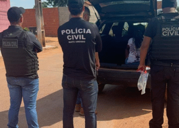 Operação prende trio por tráfico