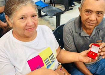 Casamento Abençoado reúne 36 casais