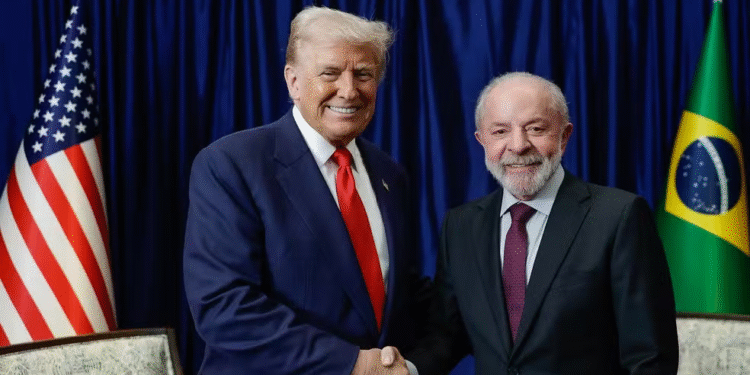 Lula critica postura militar de Trump