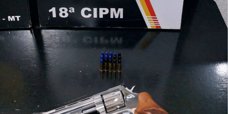 PM apreende revólver após agressão