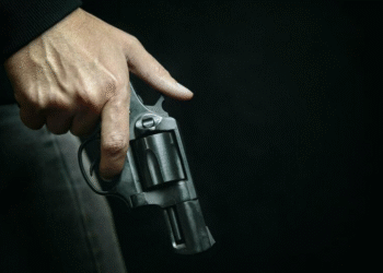 Homem é baleado na cabeça após confusão em bar de Sorriso