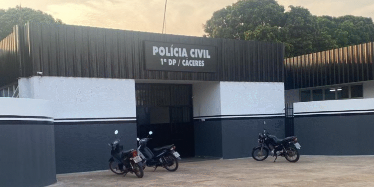 Foragido com dois mandados de prisão e condenado a 47 anos é capturado em Cáceres