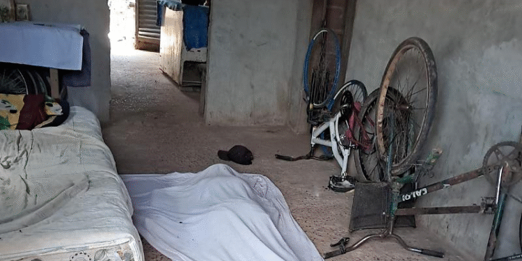 Homem é executado a tiros dentro de residência no bairro Vista Alegre, em Cáceres