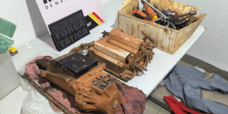 Força Tática prende três faccionados por furto de módulos de caminhão em Tangará da Serra