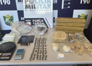 Força Tática prende homem e apreende adolescente por tráfico e apreende drogas e munições em Sorriso