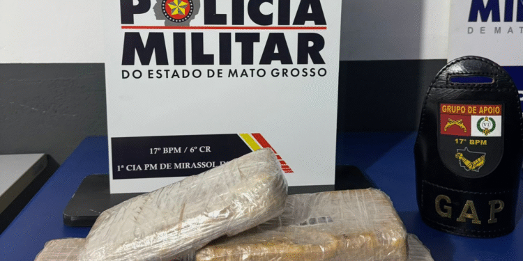 PM apreende mais de 4 kg de pasta base e prende jovem de 25 anos em Mirassol D’Oeste