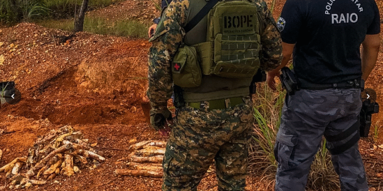 Explosivos são encontrados enterrados durante manutenção e BOPE apreende cerca de 65 quilos em MT