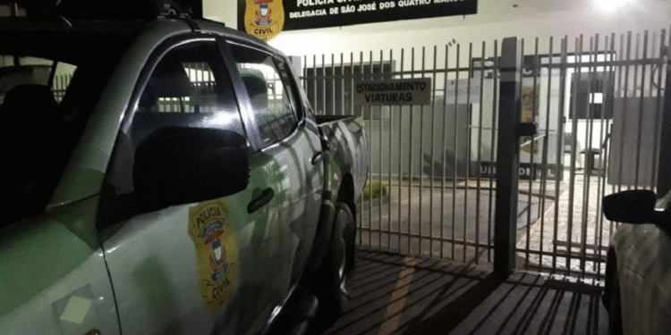 Polícia Civil e Militar prendem dois suspeitos de tráfico em São José dos Quatro Marcos