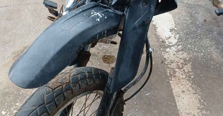 Polícia Militar recupera motocicleta com registro de roubo durante patrulhamento em Cáceres