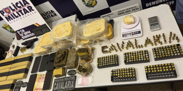 Polícia Militar desarticula ponto de drogas, prende seis suspeitos e apreende duas adolescentes em Sorriso