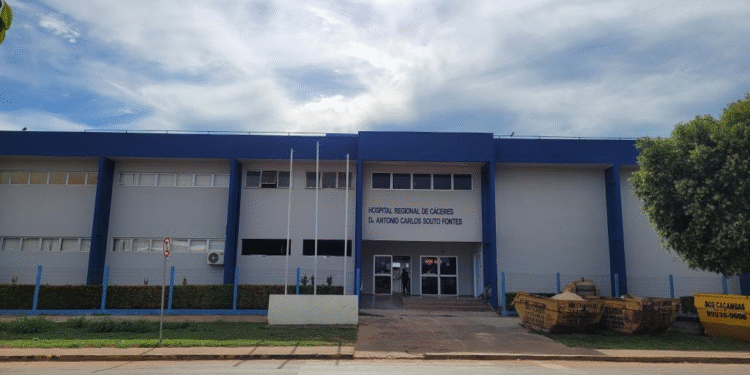 Hospital Regional de Cáceres realiza mutirão com atendimentos e ações gratuitas para mulheres